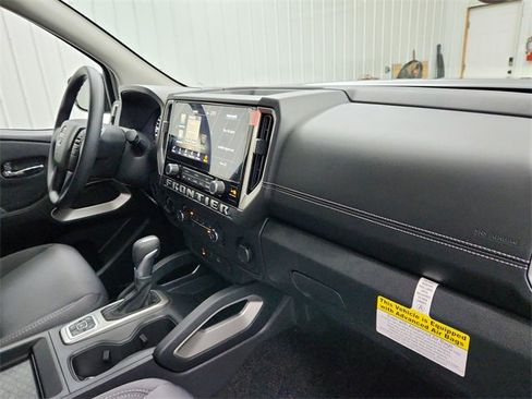 New 2026 Nissan Frontier SV w/ Tow Package image 34