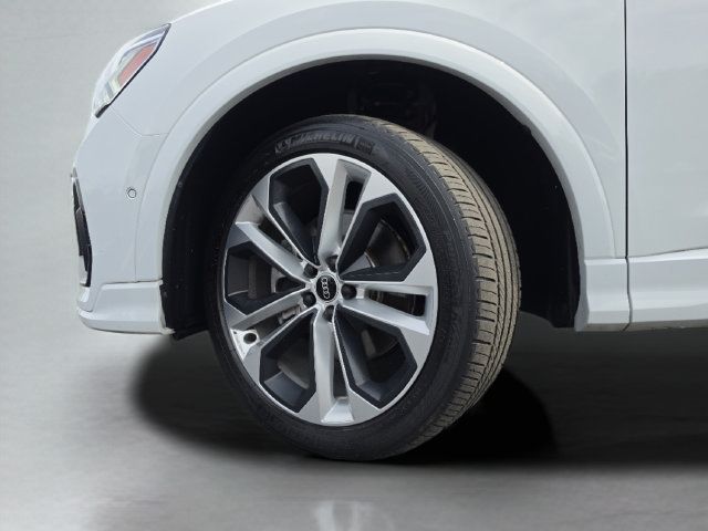 Used 2021 Audi Q3 2.0T Premium Plus w/ Premium Plus Package AWD/4WD image 45