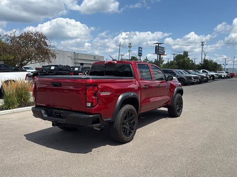 Used 2023 Chevrolet Colorado Trail Boss w/ Advanced Trailering Package AWD/4WD image 3