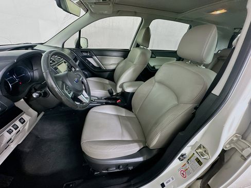 Used 2017 Subaru Forester 2.5i Limited image 13