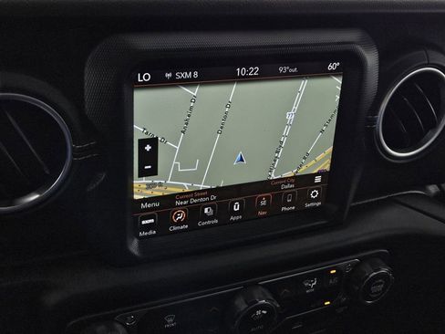 Used 2023 Jeep Wrangler Unlimited Sahara AWD/4WD image 11