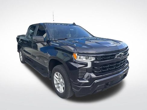 Used 2024 Chevrolet Silverado 1500 RST AWD/4WD image 2