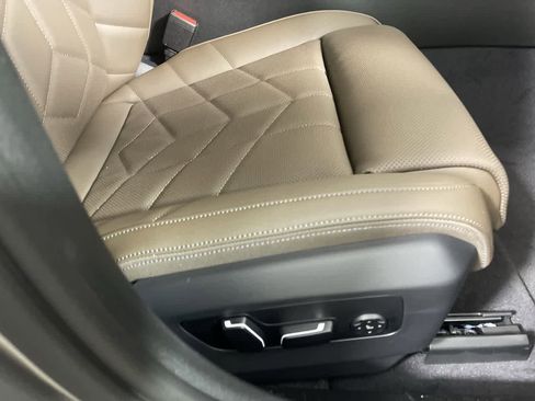 Used 2024 BMW i5 M60 w/ Premium Package image 16