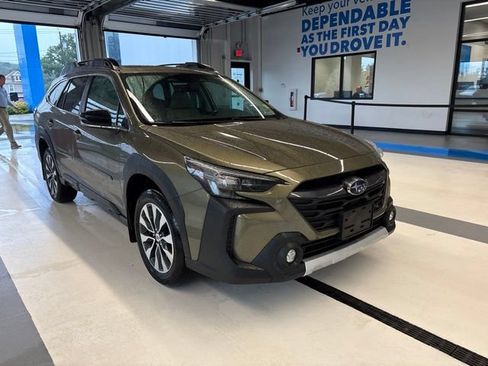 Used 2024 Subaru Outback Limited XT AWD/4WD image 3