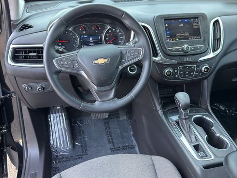 Used 2024 Chevrolet Equinox LT FWD image 14
