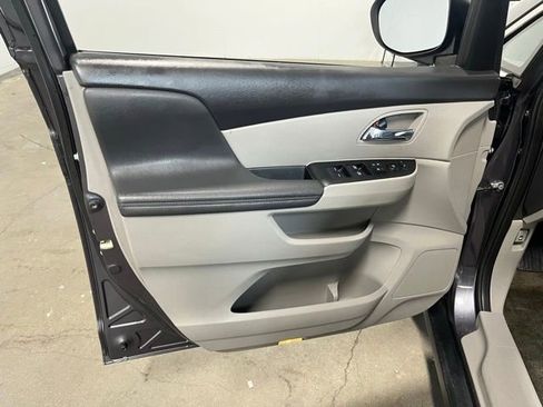 Used 2015 Honda Odyssey EX-L image 22