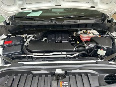 Used 2022 Chevrolet Silverado 1500 W/T w/ Trailering Package image 31