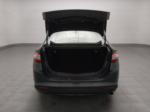 Used 2015 Ford Fusion SE image 29