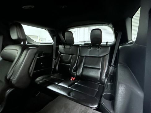 Used 2023 Ford Explorer ST-Line w/ Class IV Trailer Tow Package image 19