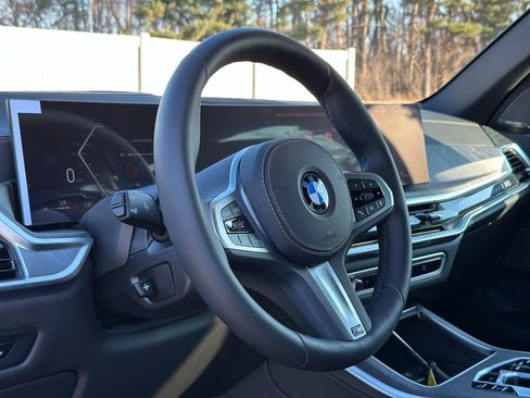 Certified 2026 BMW X5 xDrive40i w/ M Sport Package image 16
