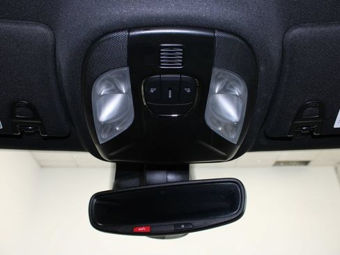 Used 2025 Jeep Compass Limited AWD/4WD image 15