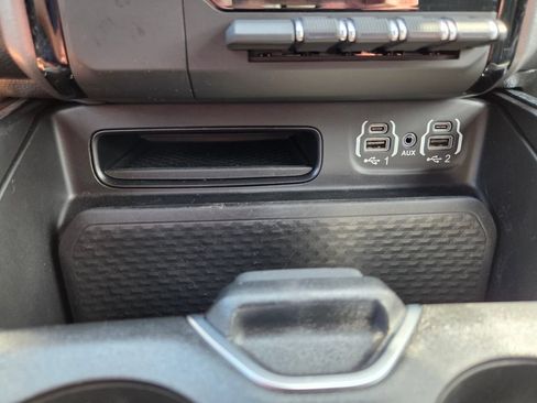 Used 2024 RAM 1500 Big Horn RWD image 27