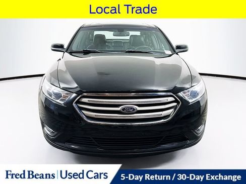 Certified 2018 Ford Taurus SEL w/ Equipment Group 201A FWD image 2