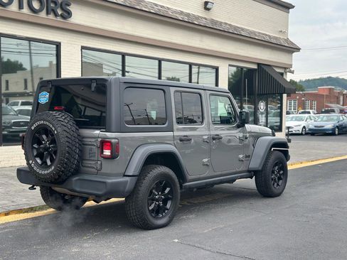 Used 2020 Jeep Wrangler Unlimited Sport AWD/4WD image 3