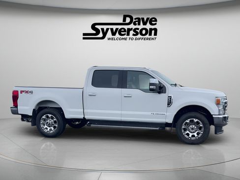 Used 2022 Ford F350 Lariat w/ Chrome Package AWD/4WD image 4