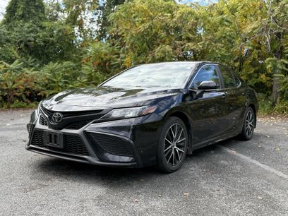 Used 2022 Toyota Camry SE