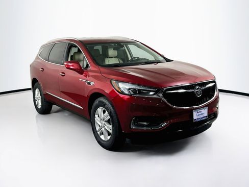 Used 2021 Buick Enclave Essence AWD/4WD image 3