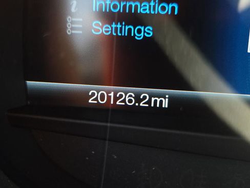 Used 2018 Ford Fusion S image 11