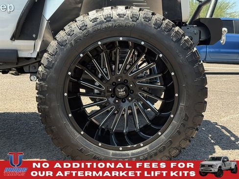 Used 2021 Jeep Gladiator Overland w/ Popular Equipment Package AWD/4WD image 8