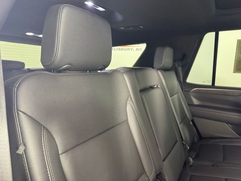 Used 2021 Chevrolet Tahoe Z71 AWD/4WD image 37