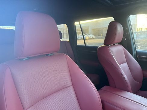 Used 2023 Lexus GX 460 Premium image 9