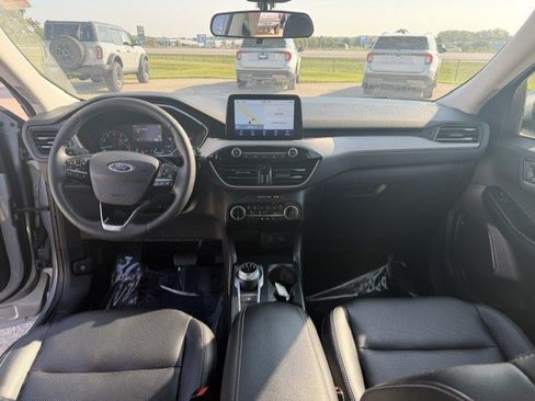 Used 2022 Ford Escape SEL AWD/4WD image 28