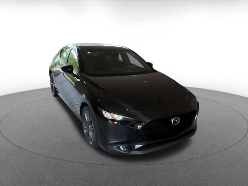 Used 2026 MAZDA MAZDA3 s FWD image 3