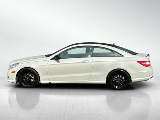 Used 2011 Mercedes-Benz E 550 Coupe image 7