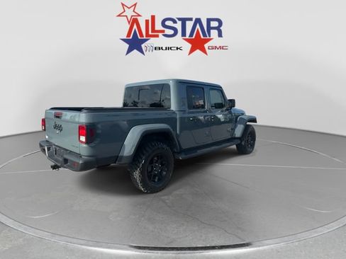 Used 2026 Jeep Gladiator Sport AWD/4WD image 7