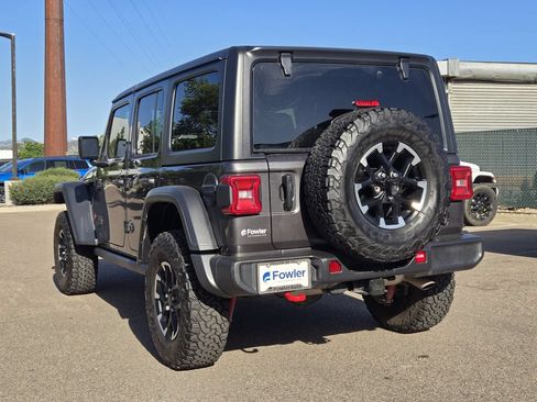 Used 2024 Jeep Wrangler Unlimited Rubicon AWD/4WD image 6
