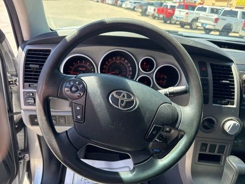 Used 2012 Toyota Tundra 4x4 Double Cab w/ SR5 Pkg image 13