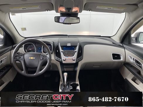 Used 2015 Chevrolet Equinox LS image 26