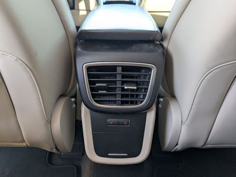 Used 2017 Lincoln MKX Reserve w/ Lincoln MKX Climate Package image 21