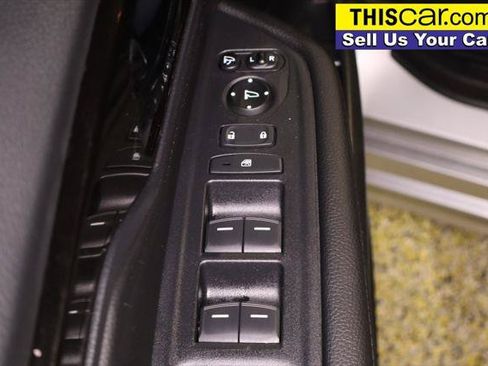 Used 2025 Honda Odyssey Elite image 35