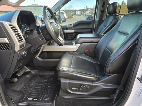 Used 2017 Ford F250 Lariat w/ Lariat Ultimate Package image 24