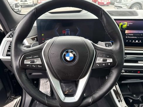 Used 2025 BMW X5 xDrive50e AWD/4WD image 18