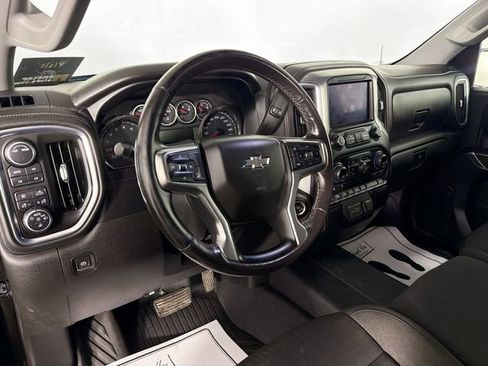Used 2021 Chevrolet Silverado 1500 RST AWD/4WD image 9