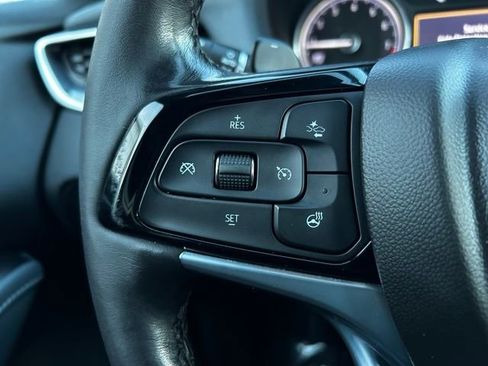 Used 2023 Buick Enclave Essence w/ Experience Buick Package image 18