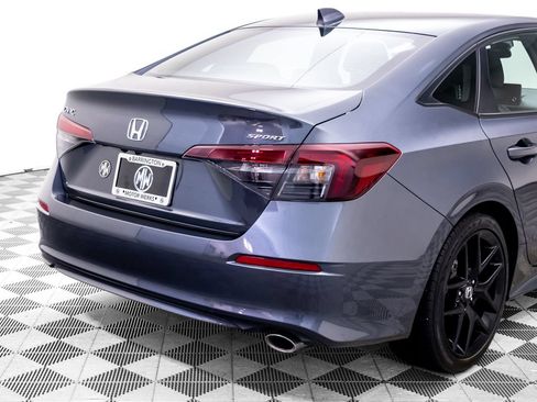 Used 2025 Honda Civic Sport image 29