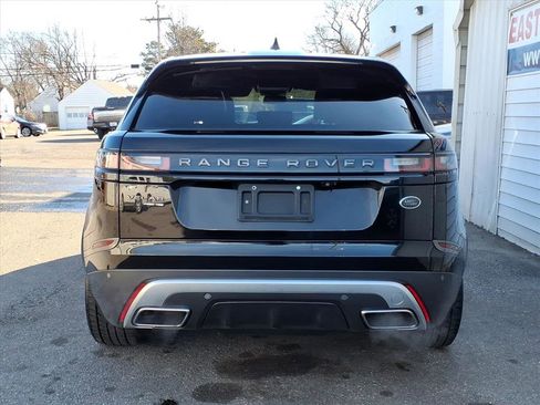 Used 2018 Land Rover Range Rover Velar R-Dynamic HSE image 4