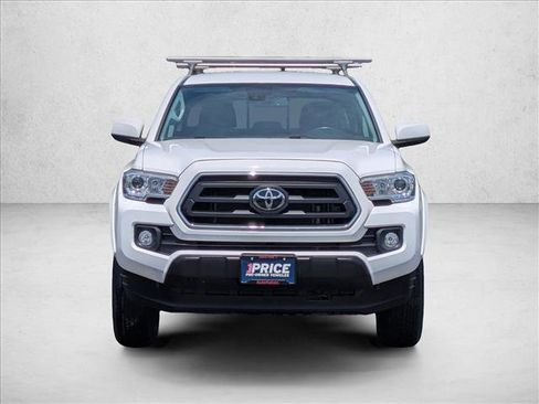Used 2023 Toyota Tacoma SR5 AWD/4WD image 2