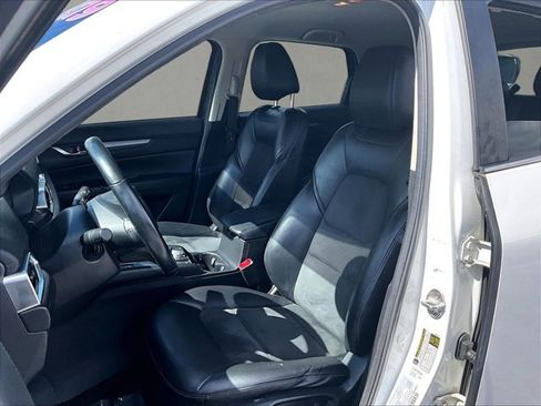 Used 2020 MAZDA CX-5 Touring image 23