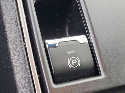 Used 2024 Subaru Impreza 2.0i image 23