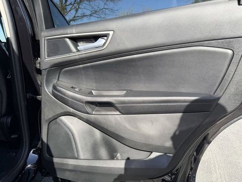 Used 2023 Ford Edge SEL w/ Convenience Package image 23