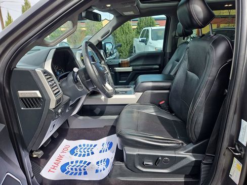 Used 2016 Ford F150 Lariat w/ Equipment Group 502A Luxury AWD/4WD image 9