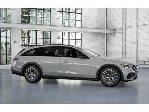 New 2025 Mercedes-Benz E 450 4MATIC All-Terrain Wagon image 14