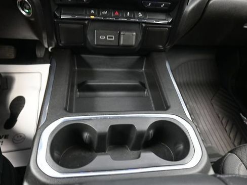 Used 2021 Chevrolet Silverado 1500 LT Trail Boss w/ Bed Protection Package AWD/4WD image 11