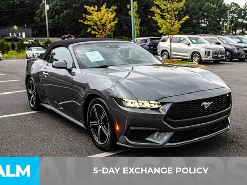 Used 2024 Ford Mustang Premium RWD image 3