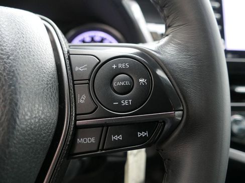 Used 2024 Toyota Camry SE FWD image 15