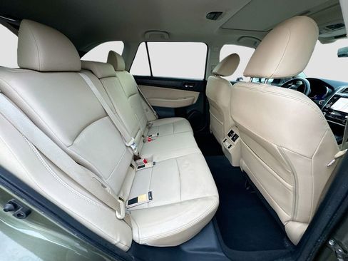 Used 2018 Subaru Outback 2.5i Limited image 36